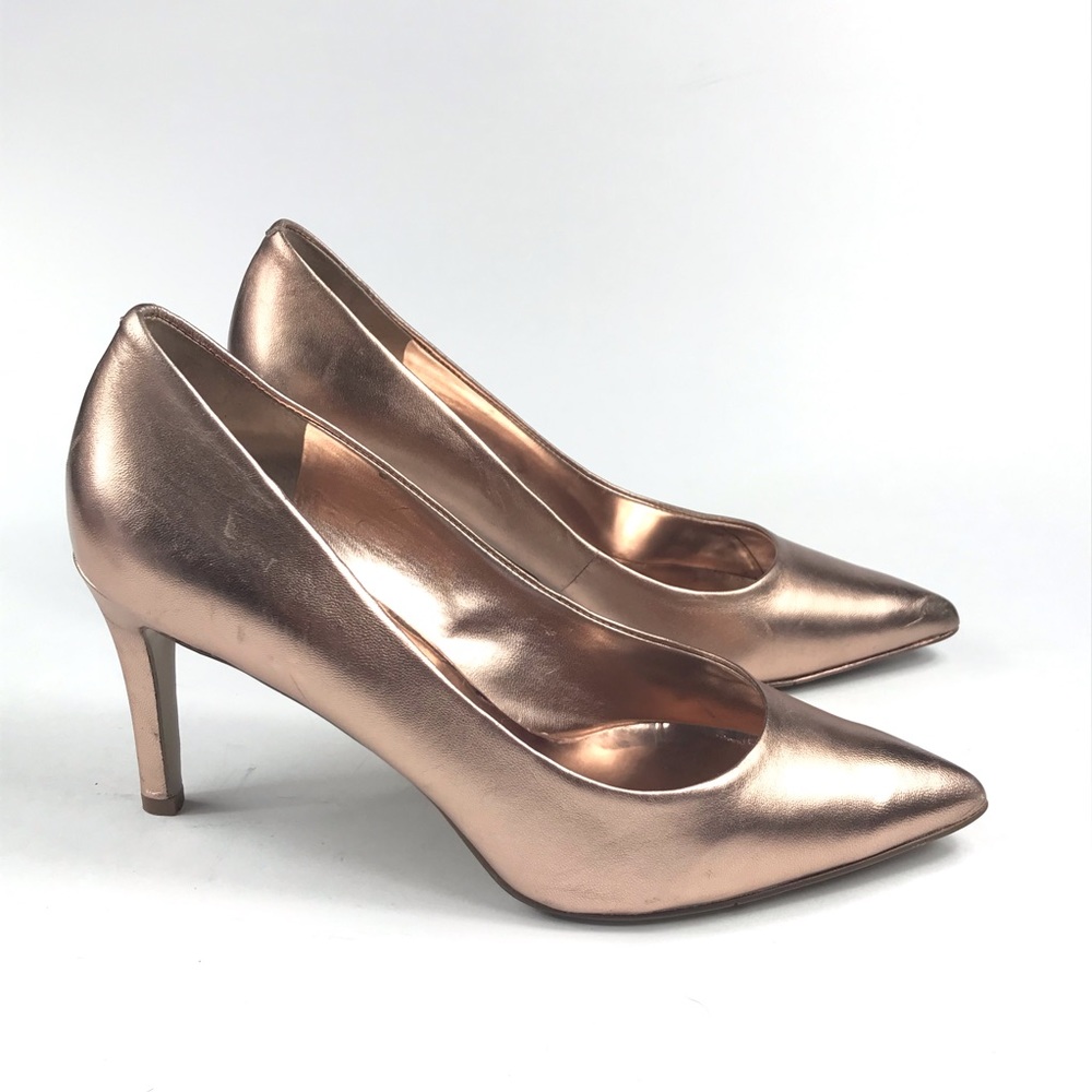 Nine West Rose gold pump 8M